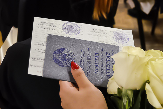 Купить диплом о высшем образовании - Плюсы и минусы